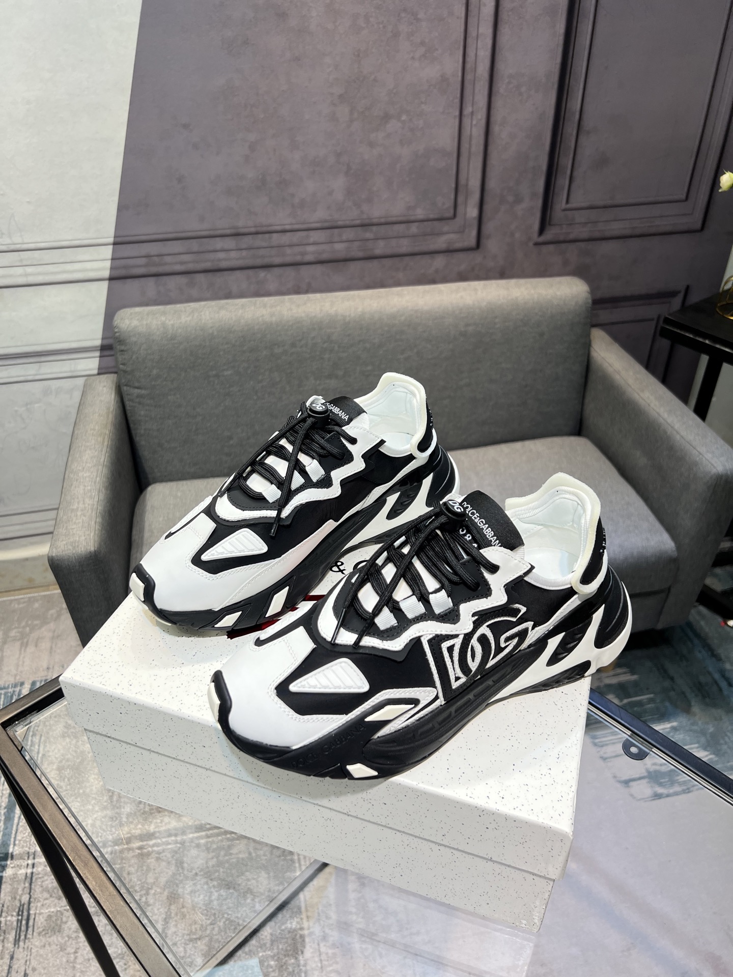 olce & Gabbana shoe